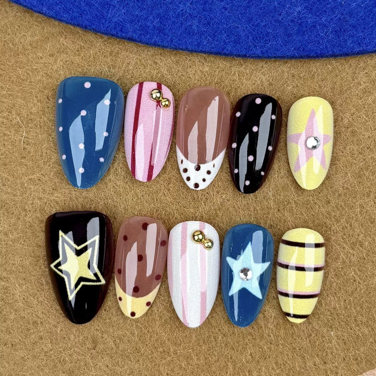 Retro Dopamine Star Polka Dot Almond Press On Nails, Handmade Cute Striped False Nails for Girls